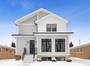 7121 W Arthur Ave, Chicago, IL
