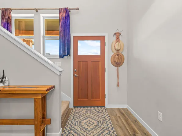 3606 SW Badger Ave, Redmond, OR 97756