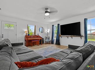 183 Shelley Ln, San Marcos, TX 78666