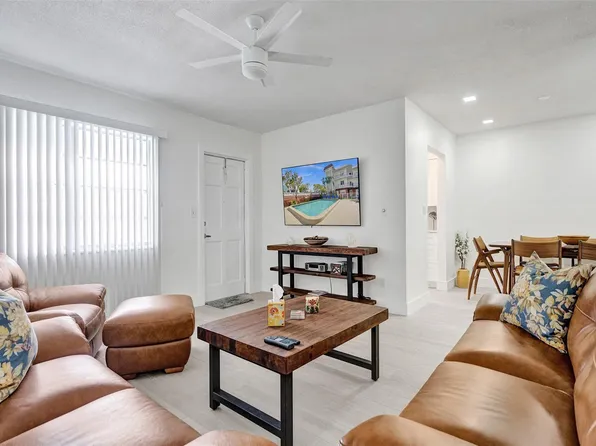 2340 NE 9th Street #302, Fort Lauderdale, FL 33304