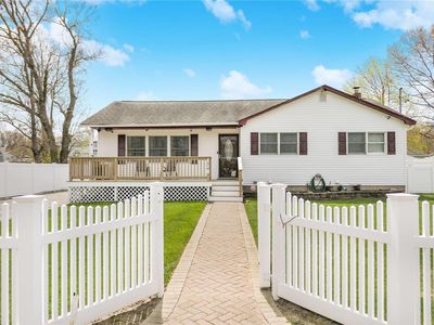 110 Chanel Drive, Shirley, NY, 11967