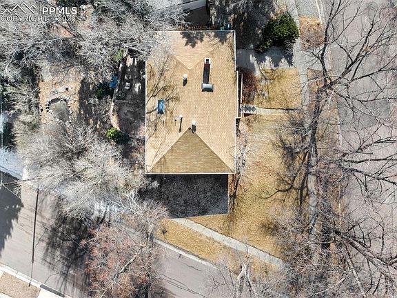 2nd image of 655 Skyline Ave