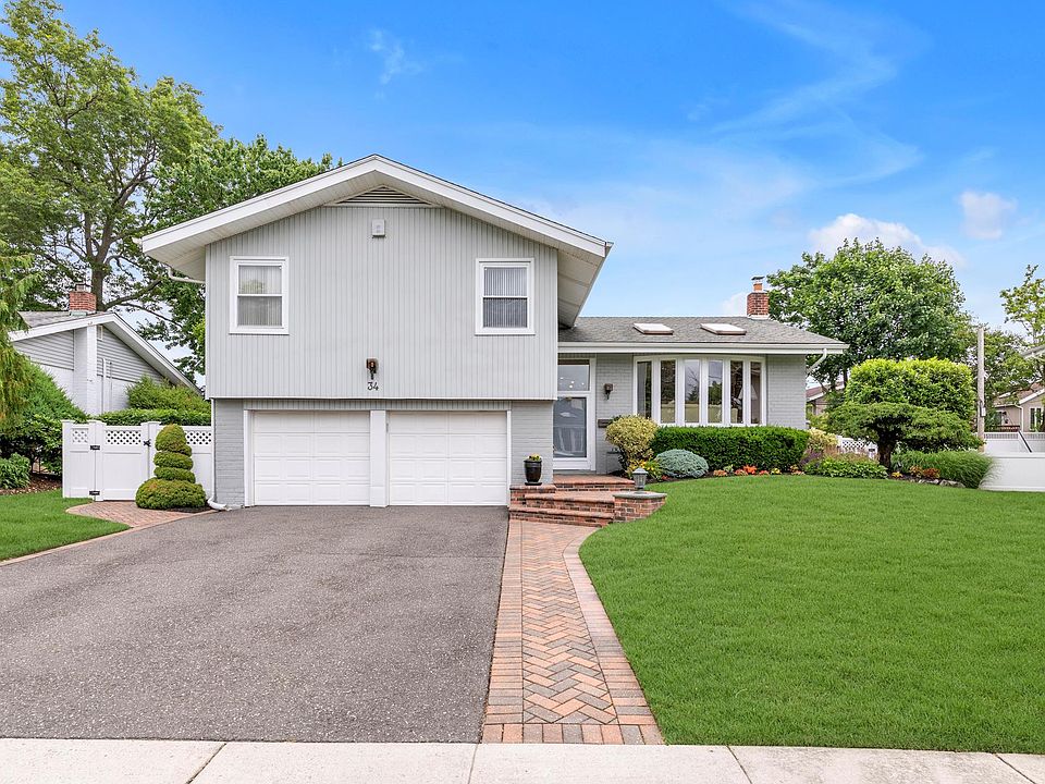 1st image of 34 Forsythia Ln