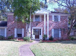 814 Baronridge Dr, Seabrook, TX 77586