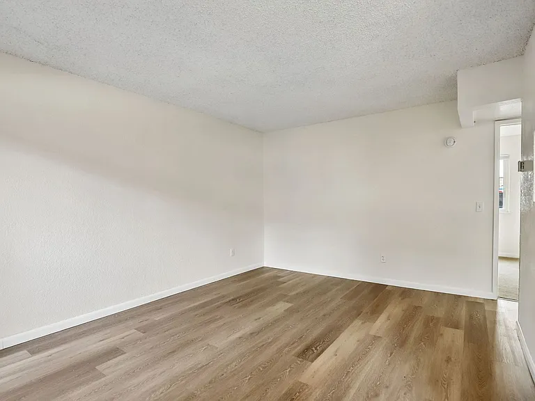 Parkview Village Apartments — Photo 10