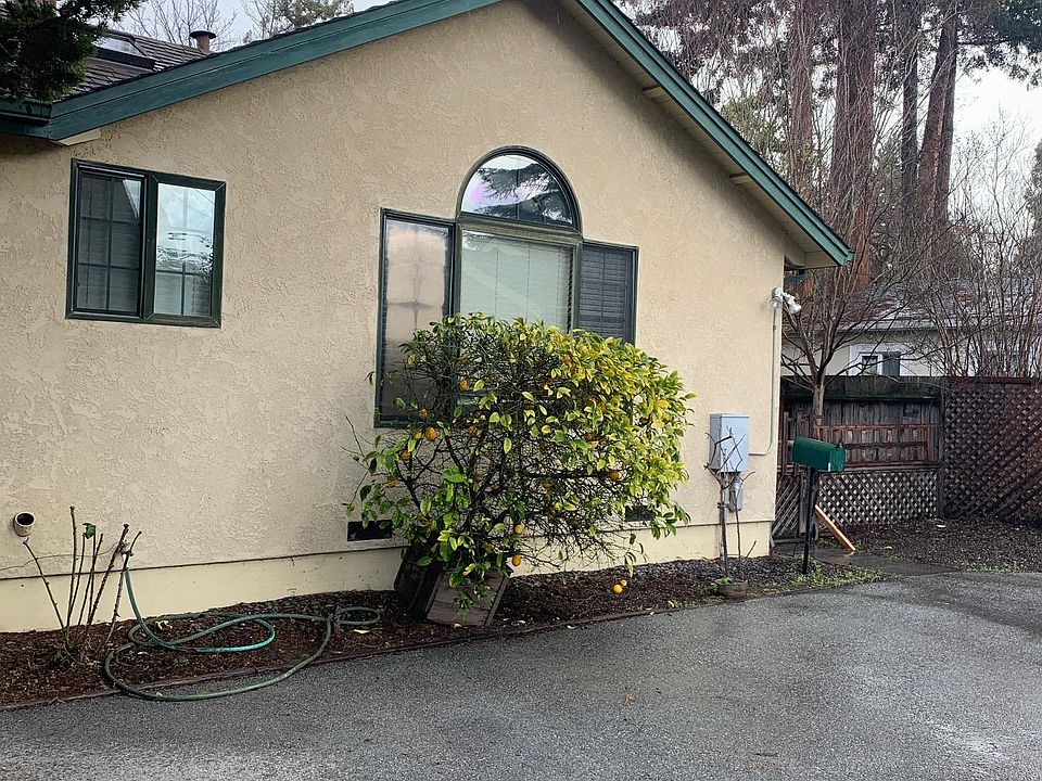 1st image of 829 Oregon Ave