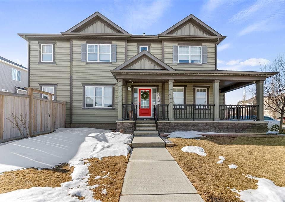 1st image of 113 NE Osborne Rise SW