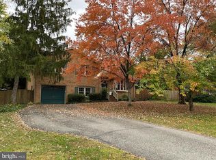 215 Betty Lewis Dr, Fredericksburg, VA 22405