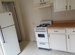 2100 6th St APT 2, Bay City, MI 48708