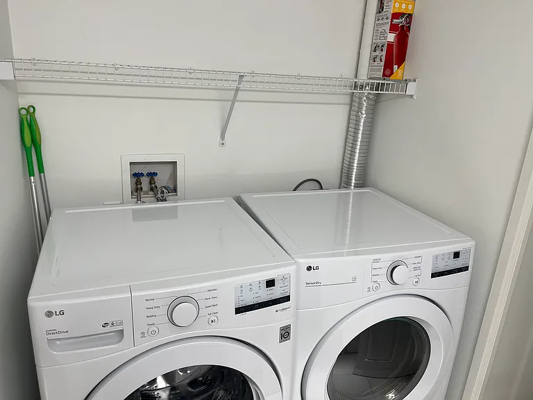 177 107th Ave NE #810 — Photo 5