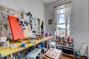 Rented by Rennit Inc.