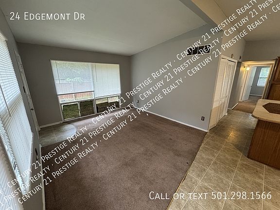 4th image of 24 Edgemont Dr