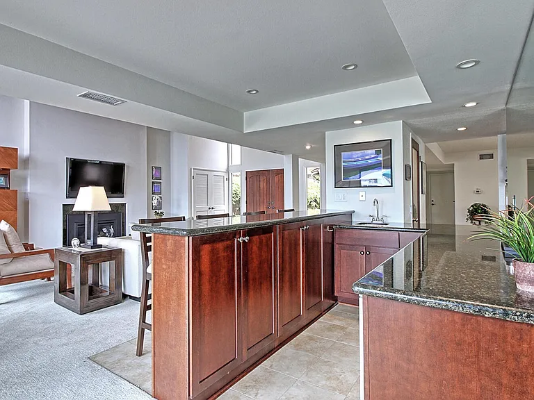 2765 Seahorse Ave — Photo 6