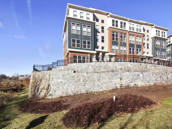 162 Copley Cir, Gaithersburg, MD 20878