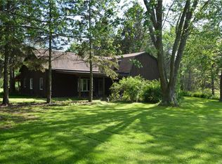 5968 McKee Rd, Newfane, NY 14108