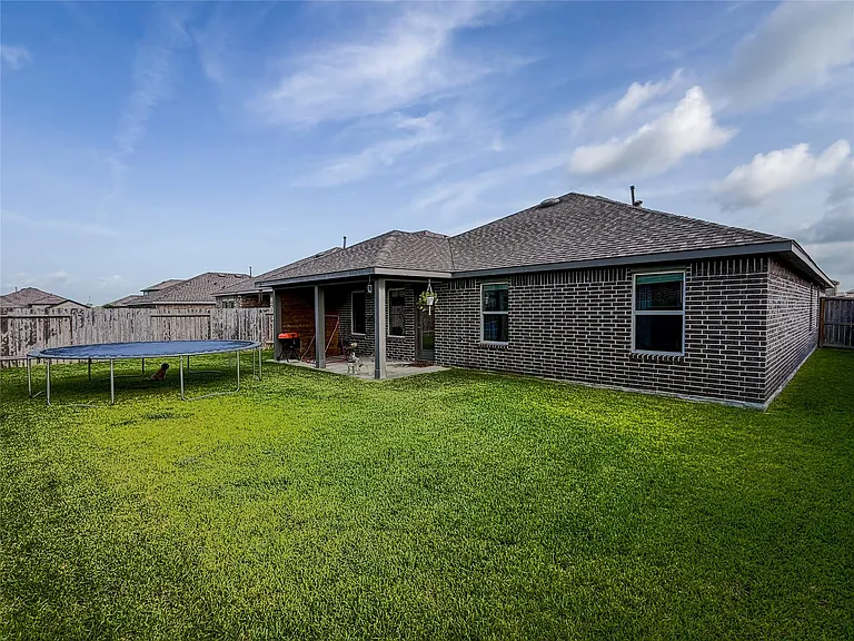 1008 Llano Trl — Photo 15