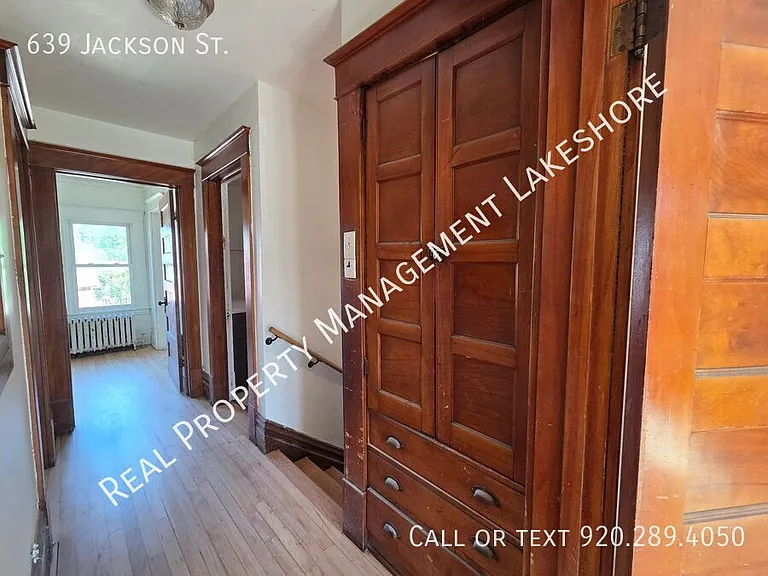 639 Jackson St — Photo 17