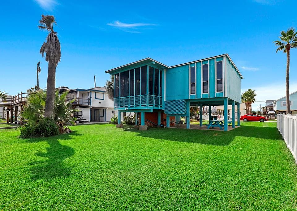 1st image of 21835 Frio Dr