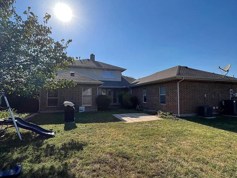 1200 Oakley Dr — Photo 19