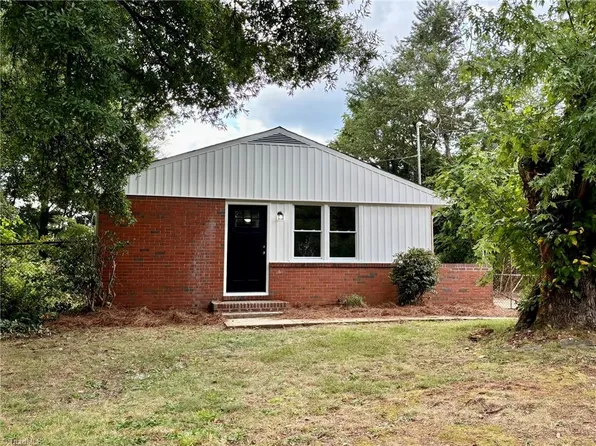 2520 Atlee St, Winston Salem, NC 27105