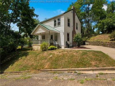 709 Bowen St, Charleston, WV, 25311