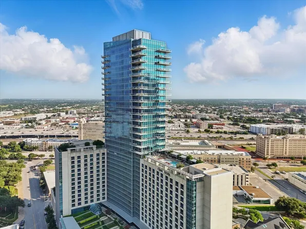 1301 Throckmorton St APT 2401, Fort Worth, TX 76102