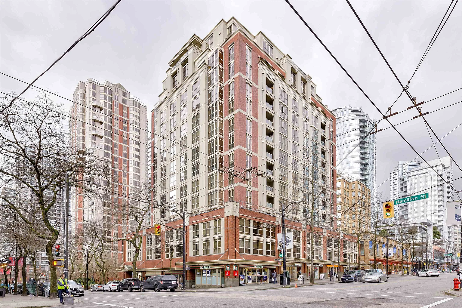 819 Hamilton St #1104 photo 1