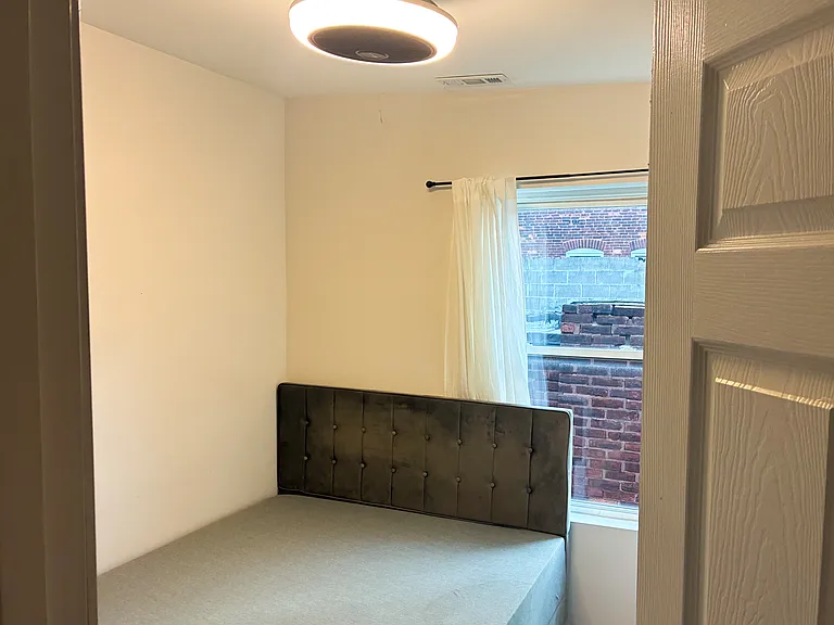 2851 Utah St #2F — Photo 5