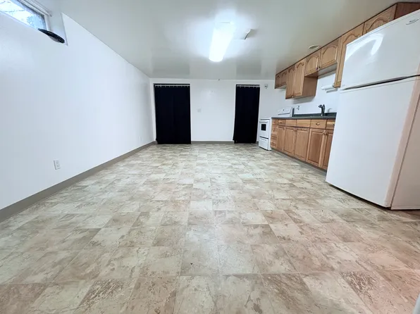 107 N Forest Dr #C, Kenai, AK 99611