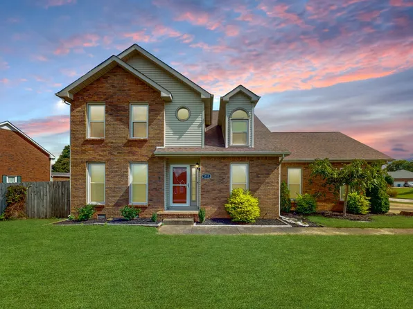 3115 Southpoint Dr, Clarksville, TN 37043