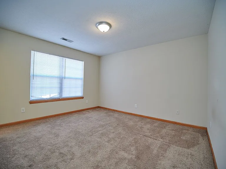 Hidden Brook Apartments — Photo 34