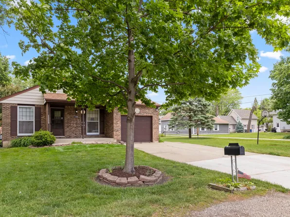 1406 Kaskaskia Ave, Elgin, IL 60123