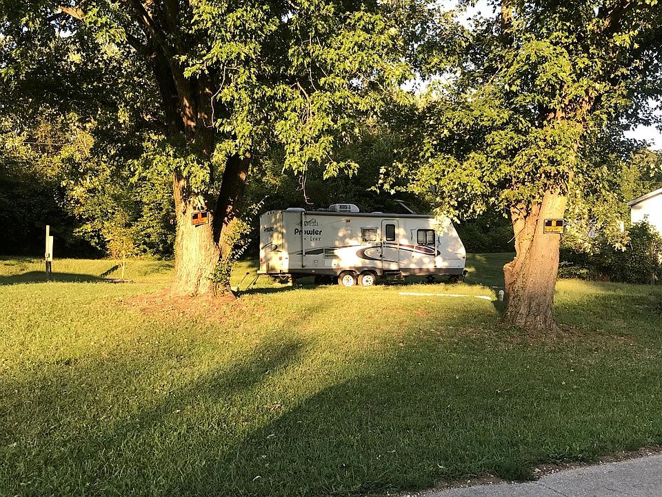 1st image of 432 Hartley Dr