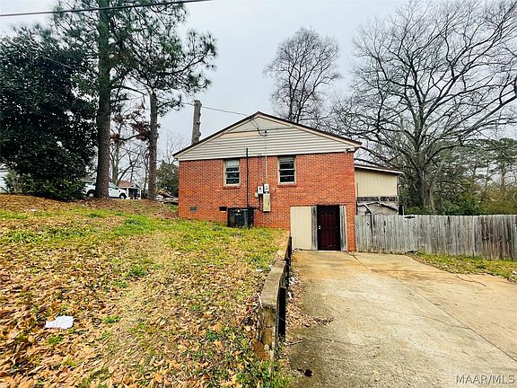 3rd image of 2000 Cherry St