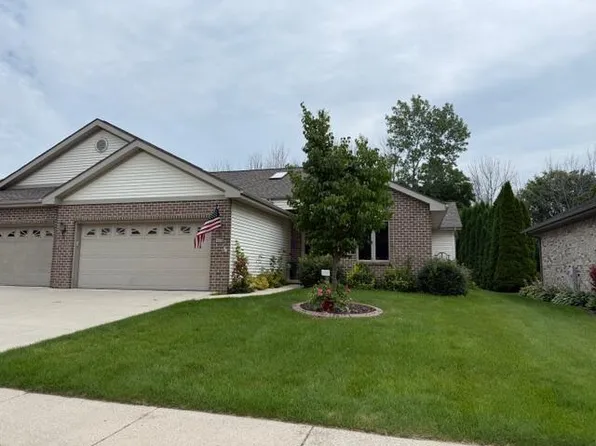 1925 Cappaert ROAD, Manitowoc, WI 54220