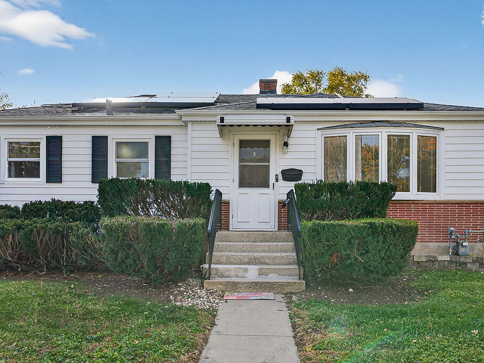 1st image of 288 N Lincoln Ave