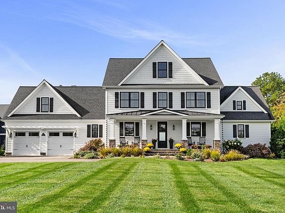 2nd image of 984 Ruscello Vista Ct