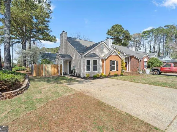 1914 Brittania Cir, Woodstock, GA 30188