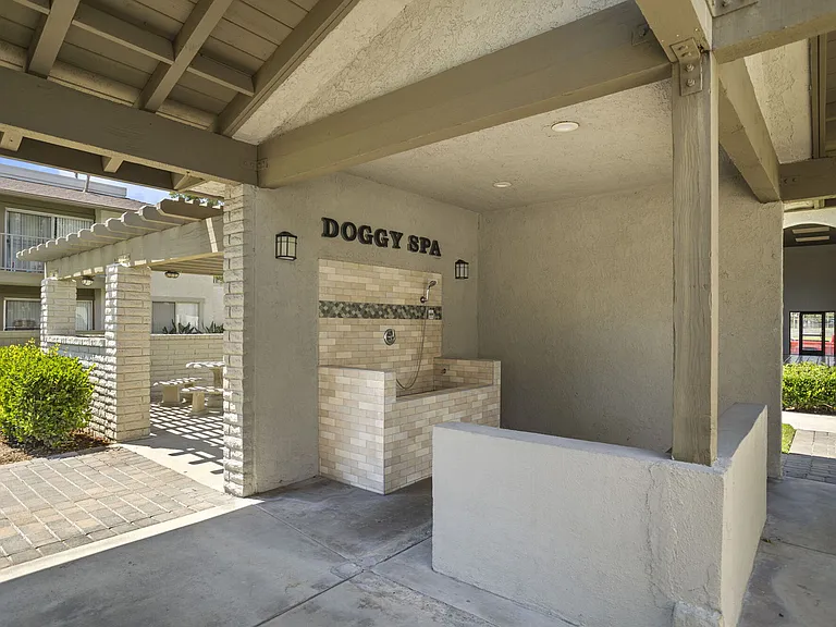 Doggy spa at Strada Apartments in Orange, CA