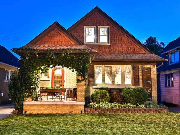 2461 North 60th STREET, Wauwatosa, WI 53210