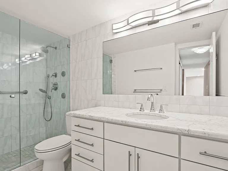 4200 N Ocean Dr #1-203 — Photo 30