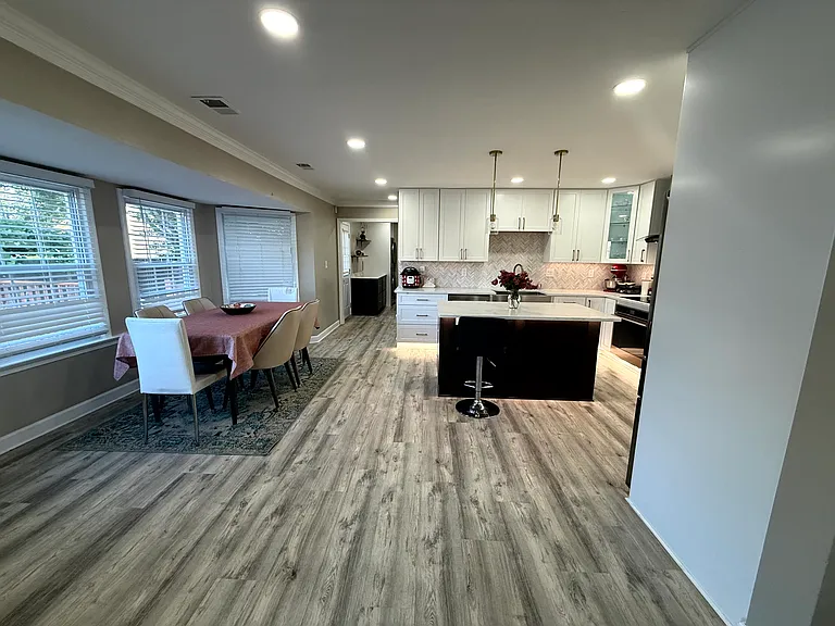 1609 Emmerton Ct — Photo 34