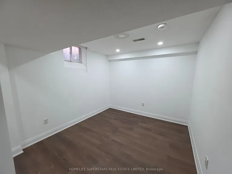 5 Big Moe Cres #BASEMENT — Photo 5