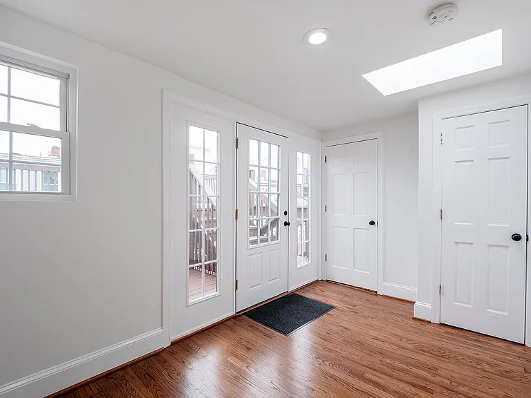 730 Newton Pl NW #1 — Photo 28
