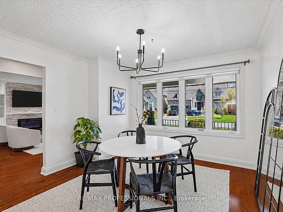 5th image of 28 Spring Garden Rd
