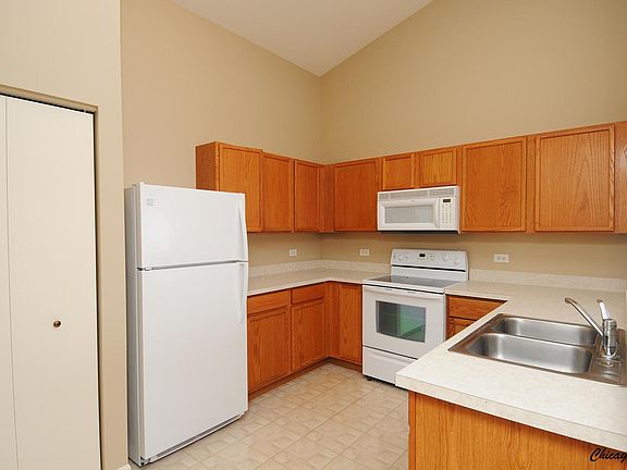 5th image of 1423 Silverstone Dr #1423