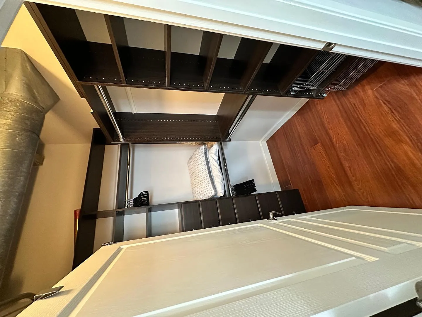 1 bed, 1.0 bath, 837 sqft, $2,899 — Photo 4