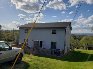 1399 Dow St APT B, Christiansburg, VA 24073