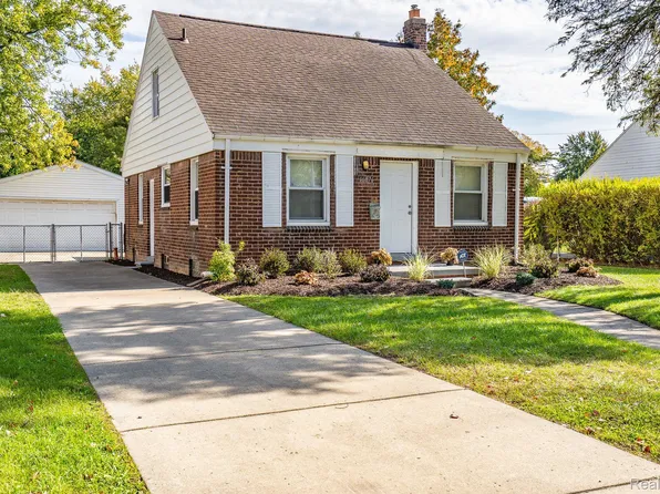 16876 Five Points St, Detroit, MI 48240