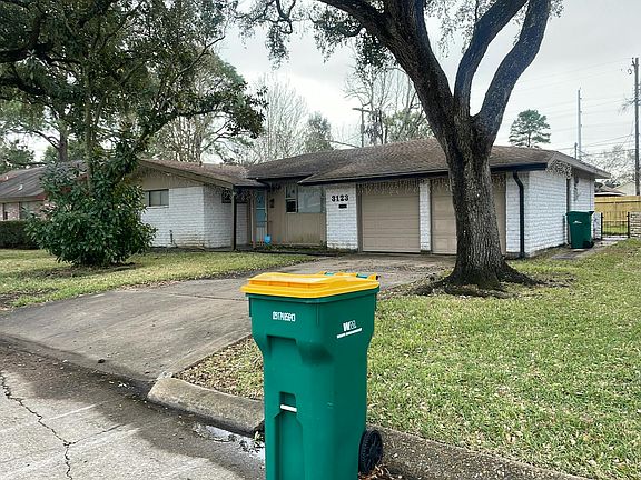 3rd image of 3123 Steveroy St